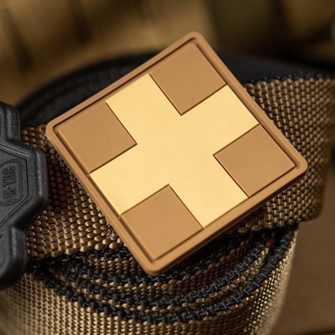 M-TAC Naszywka na rzep Medic Cross Square PVC Coyote