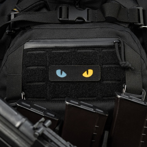 M-TAC Naszywka na rzep Cat Eyes Laser Cut Black/Yellow Blue GID