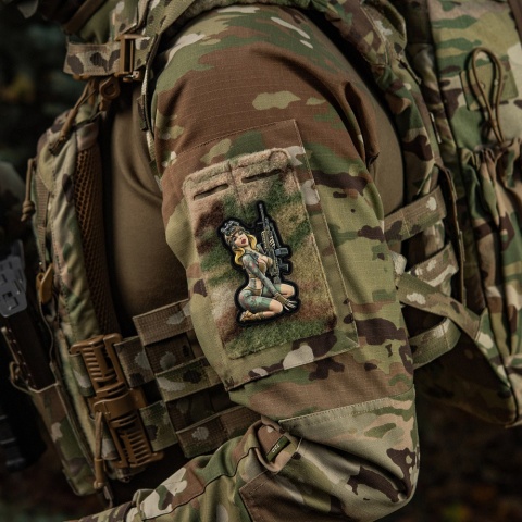 M-TAC Naszywka na rzep Morale Patch Tactical Girl #5 Hooligan Yakuza PVC