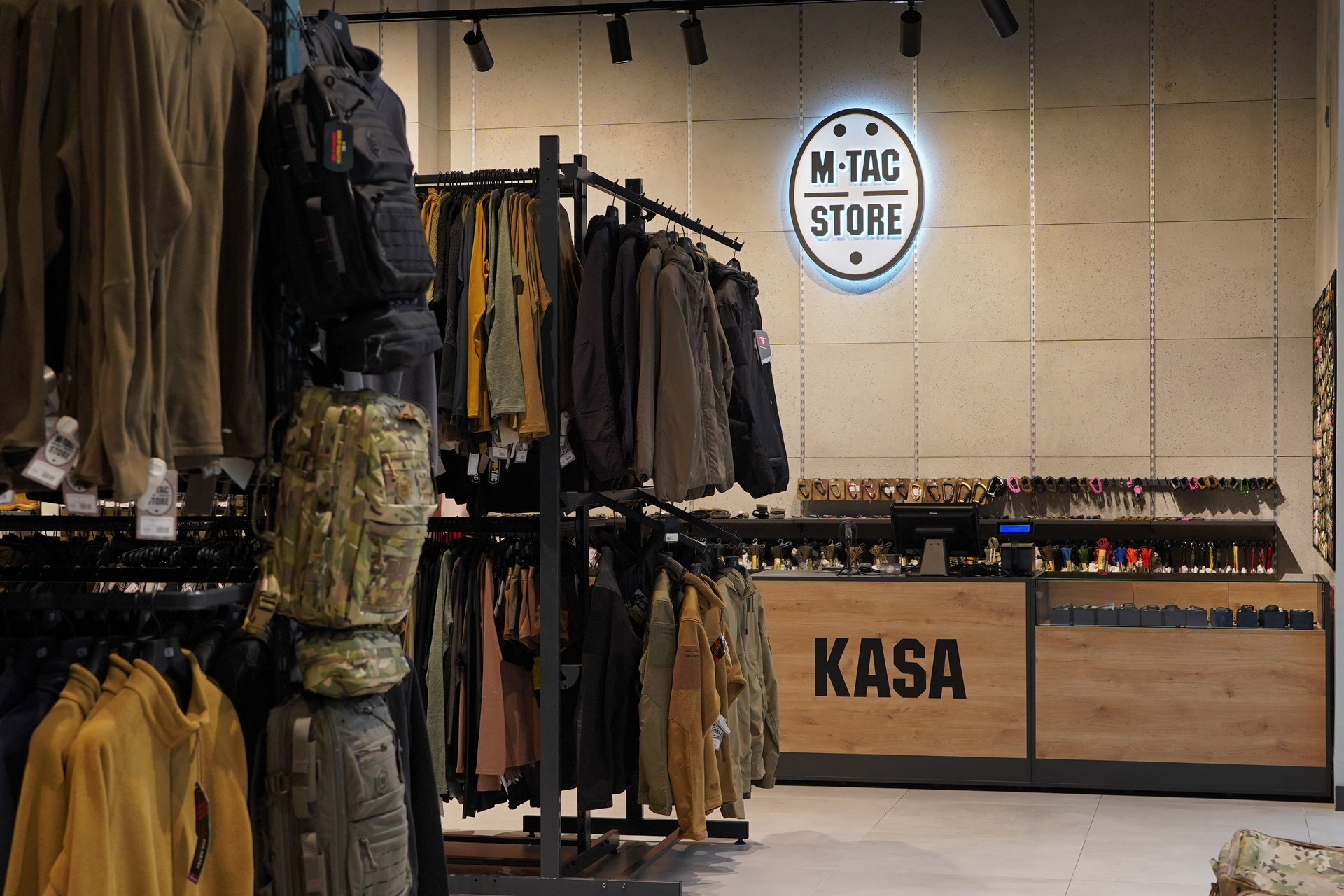 Sklep M-TAC.store w Warszawa Galeria Młociny Zdjęcie 3